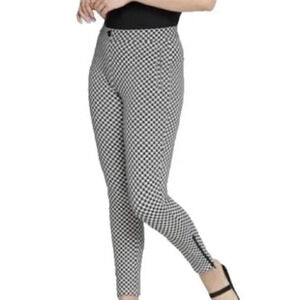 Betabrand  Catstooth Ankle Zip Pants in Black & White - Size Small
